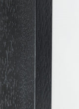 Load image into Gallery viewer, detail picture of Oh So Portraits black wood frame